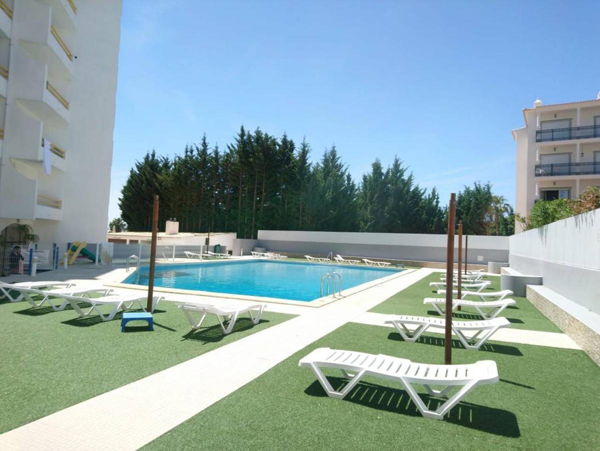 Apartamento T1 Com Piscina, Em Montechoro, Albufeira, Algarve Διαμέρισμα Εξωτερικό φωτογραφία